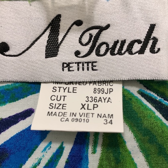 4/$10 N Touch cotton blue/green jacket size XL petite - Picture 2 of 5